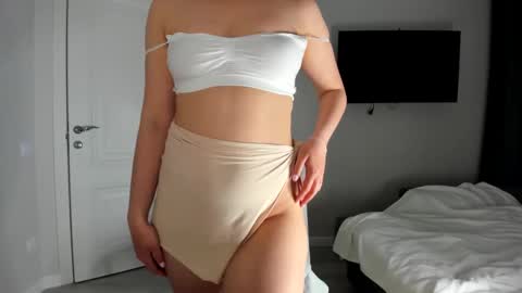 Snapshot of princess_moana chatting on 02/28/25, 04:10 princess_moana online show from 02/28/25, 04:10