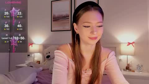 Snapshot of princess_nier chatting on 02/04/26, 07:31 Princess Diana online show from 02/04/26, 07:31