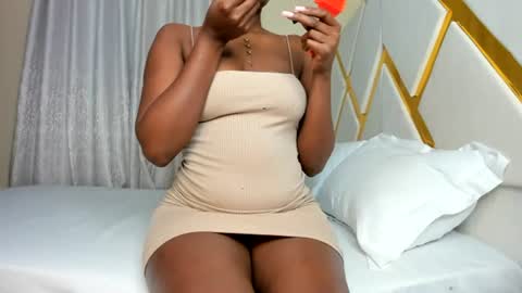 Snapshot of princess_princessa chatting on 06/30/26, 08:37 princess_princessa online show from 06/30/26, 08:37