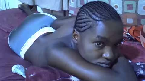 princess_scovia online show from 11/01/25, 12:01