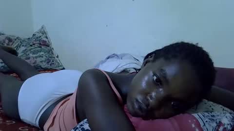Snapshot of princess_scovia chatting on 05/09/26, 06:35 princess_scovia online show from 05/09/26, 06:35