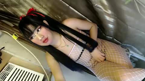 Snapshot of princess_thea123 chatting on 01/31/25, 04:06 My Love online show from 01/31/25, 04:06