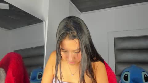 princess_tokyo_ online show from 11/06/25, 09:15