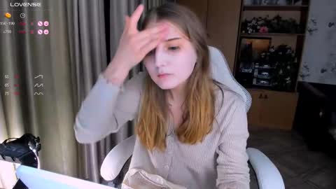 Snapshot of princessaalicc chatting on 09/29/25, 03:17 princessaalicc online show from 09/29/25, 03:17