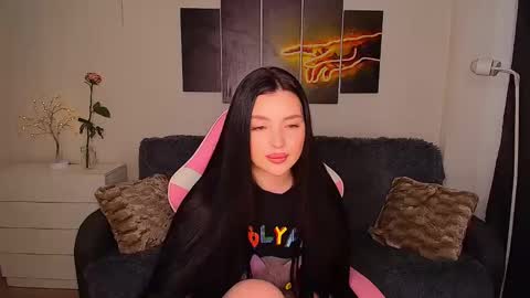 Snapshot of princessamira1 chatting on 02/16/25, 06:10 princessamira1 online show from 02/16/25, 06:10