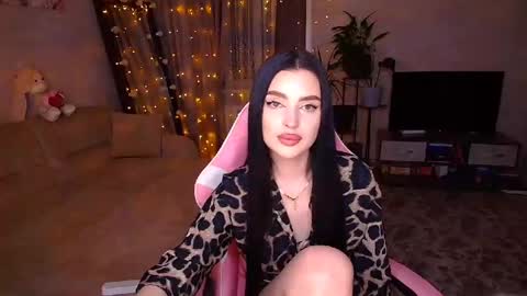 princessamira1 online show from 12/04/25, 03:32