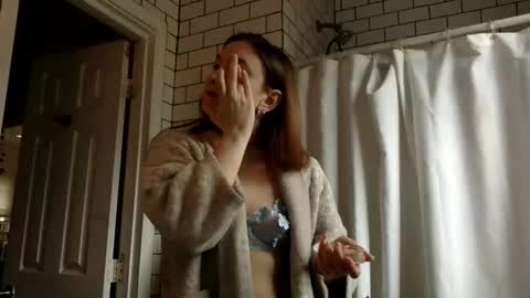 Annie Violet online show from 02/21/26, 07:37