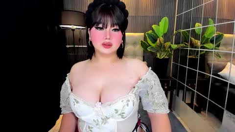 Snapshot of princesshugecummer chatting on 02/21/25, 06:26 Astrid Ley online show from 02/21/25, 06:26