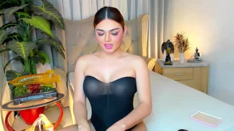 PrincessDONT FORGET TO FOLLOW ME online show from 10/20/25, 12:16