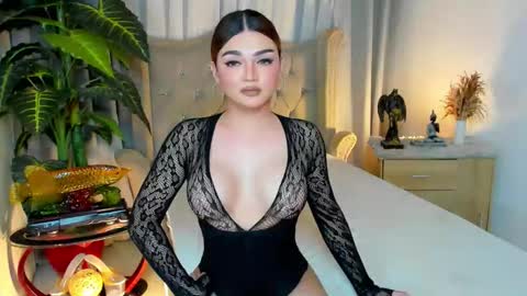 PrincessDONT FORGET TO FOLLOW ME online show from 10/25/25, 02:02