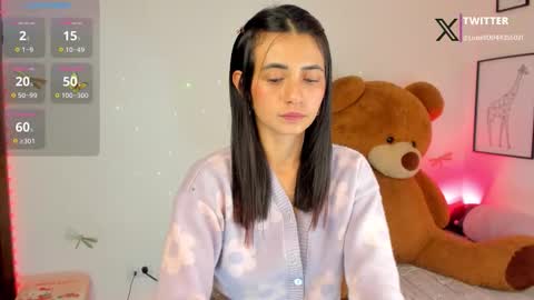 princessluna_14 online show from 12/04/25, 10:18