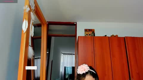 princessmariana25 online show from 03/27/26, 05:34