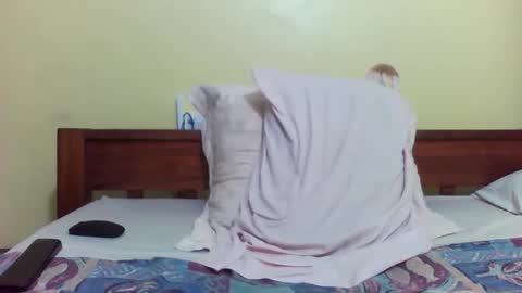 phelly online show from 10/03/25, 06:38