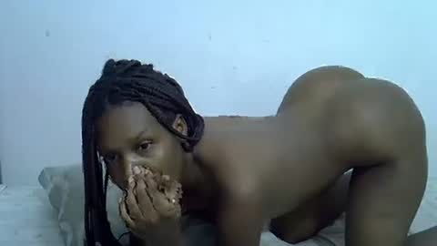 Nadia online show from 03/26/26, 09:31