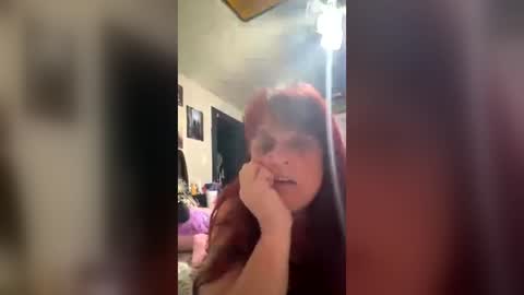 Snapshot of princesssparkleparts chatting on 07/18/26, 05:39 princesssparkleparts online show from 07/18/26, 05:39
