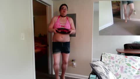 Snapshot of princessstarpuppybi chatting on 05/15/26, 04:36 PuppyAshley online show from 05/15/26, 04:36
