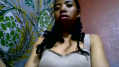 Snapshot of prisca880319 chatting on 06/29/26, 04:52 prisca880319 online show from 06/29/26, 04:52