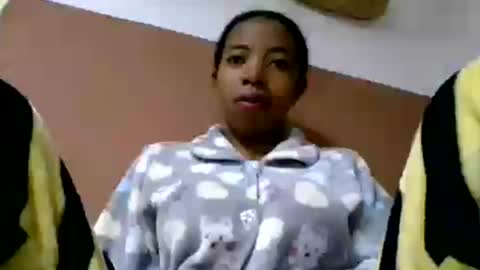 Snapshot of prisca880319 chatting on 07/16/26, 03:01 prisca880319 online show from 07/16/26, 03:01