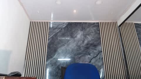 priscilarainbow online show from 12/28/24, 07:33