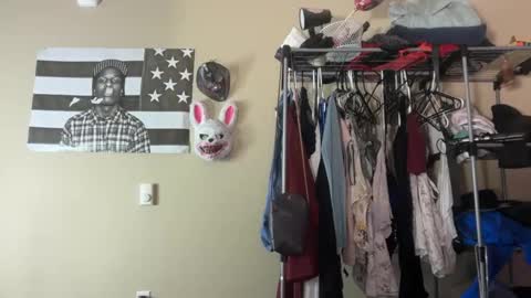 Prism online show from 12/04/25, 11:46