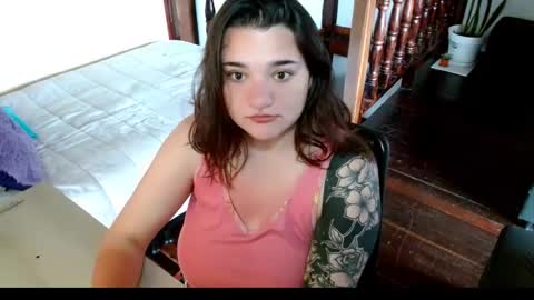 Snapshot of prismm_ chatting on 09/30/25, 02:33 prismm_ online show from 09/30/25, 02:33