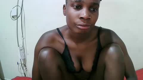 pritty_amber online show from 04/03/26, 05:49