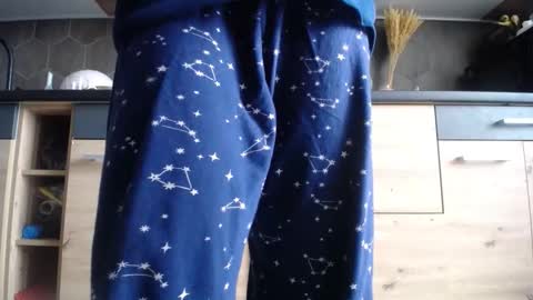 Space online show from 02/08/26, 09:23