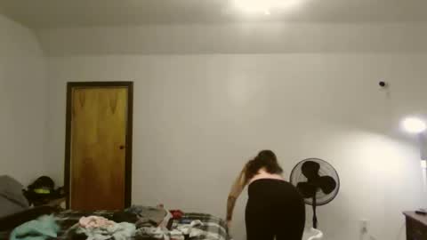 profoundlover online show from 12/01/25, 11:21