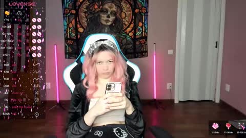 Di online show from 12/21/25, 01:46