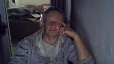 projectorepson online show from 10/17/25, 05:26