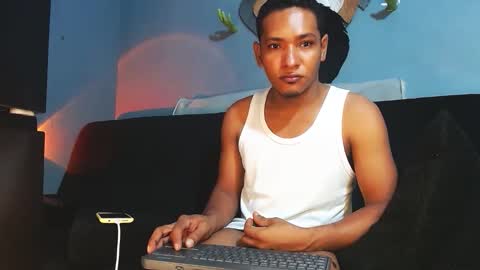Grande y Gruesa online show from 06/10/26, 10:47