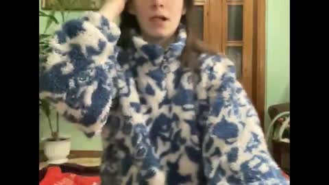 proud sweet 21 online show from 02/16/26, 12:29