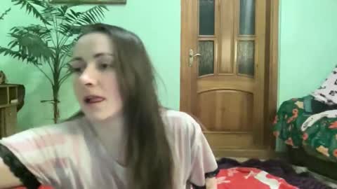 proud sweet 21 online show from 03/24/26, 12:04