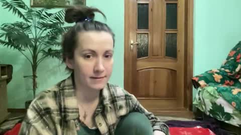 proud sweet 21 online show from 05/15/26, 11:34