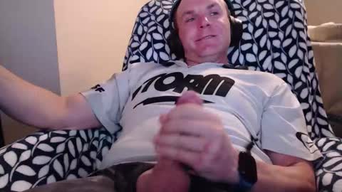 Snapshot of proutlesex chatting on 04/17/26, 07:06 DesertRat online show from 04/17/26, 07:06
