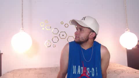 Adris  Juan online show from 09/14/25, 04:00