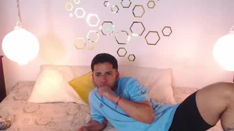 Adris  Juan online show from 09/30/25, 02:16