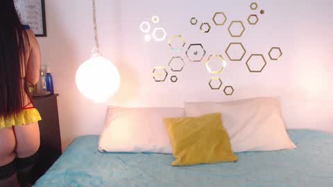 Adris  Juan online show from 10/02/25, 01:56