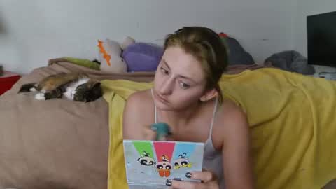 Snapshot of prttyby69 chatting on 07/22/26, 06:22 Oli online show from 07/22/26, 06:22