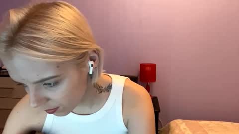 Scarlet online show from 01/10/26, 09:22