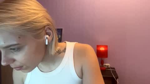 Scarlet online show from 01/16/26, 07:12