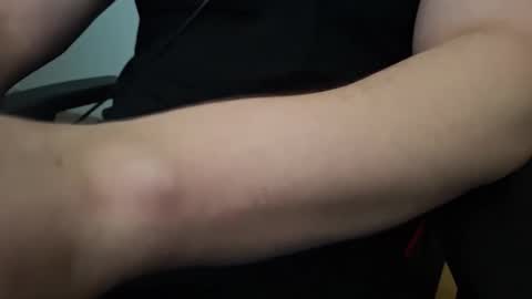 pryli27 online show from 12/20/25, 12:07