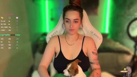 Queen of Pain online show from 11/22/25, 01:15