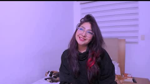 Mara online show from 10/29/25, 06:59