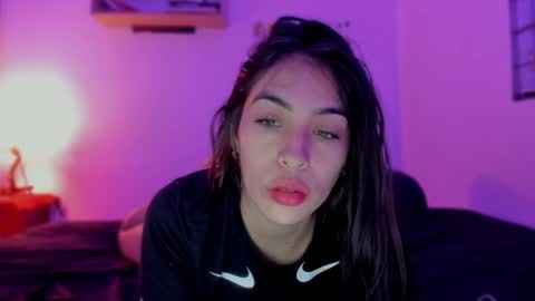 Snapshot of pssiquiss chatting on 02/08/25, 02:36 Katerine online show from 02/08/25, 02:36
