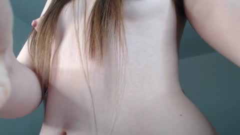 Snapshot of psychegirl chatting on 01/08/25, 04:22 psychegirl online show from 01/08/25, 04:22