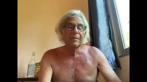 Snapshot of psymour1 chatting on 02/11/25, 08:58 psymour1 online show from 02/11/25, 08:58