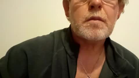 Snapshot of ptitrouquin chatting on 01/15/26, 08:12 ptitrouquin online show from 01/15/26, 08:12