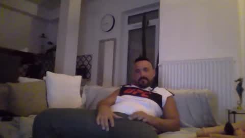 Snapshot of publicnakedtom chatting on 09/27/25, 03:44 publicnakedtom online show from 09/27/25, 03:44