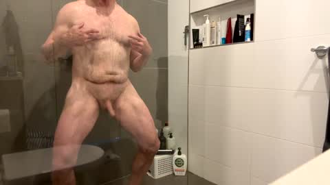 Snapshot of puffiest chatting on 12/23/24, 06:33 puffiest online show from 12/23/24, 06:33